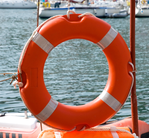 Bouée couronne orange, équipement de pousseur fluvial